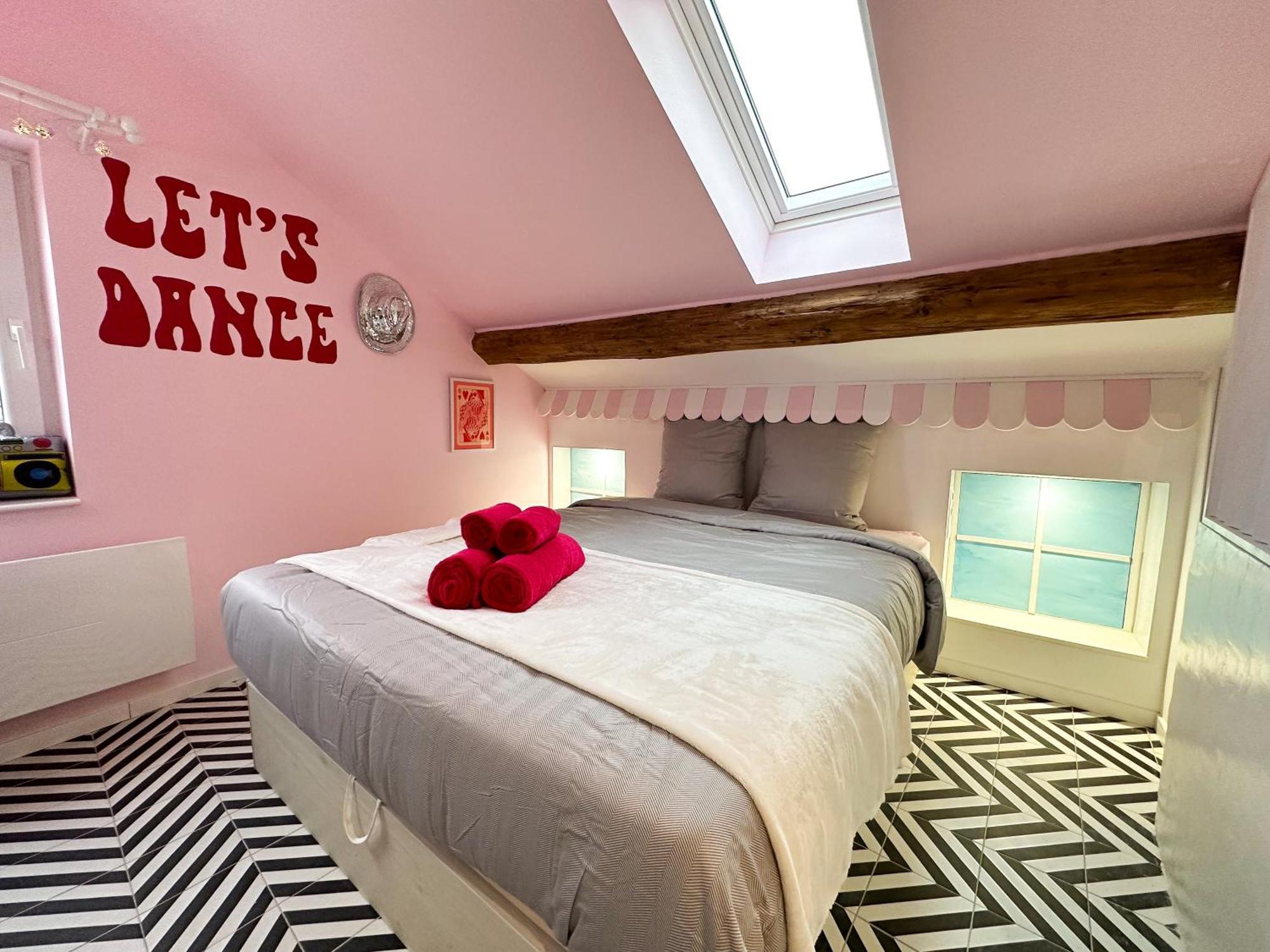 Chambre Disco Paradisio Селеста Экстерьер фото